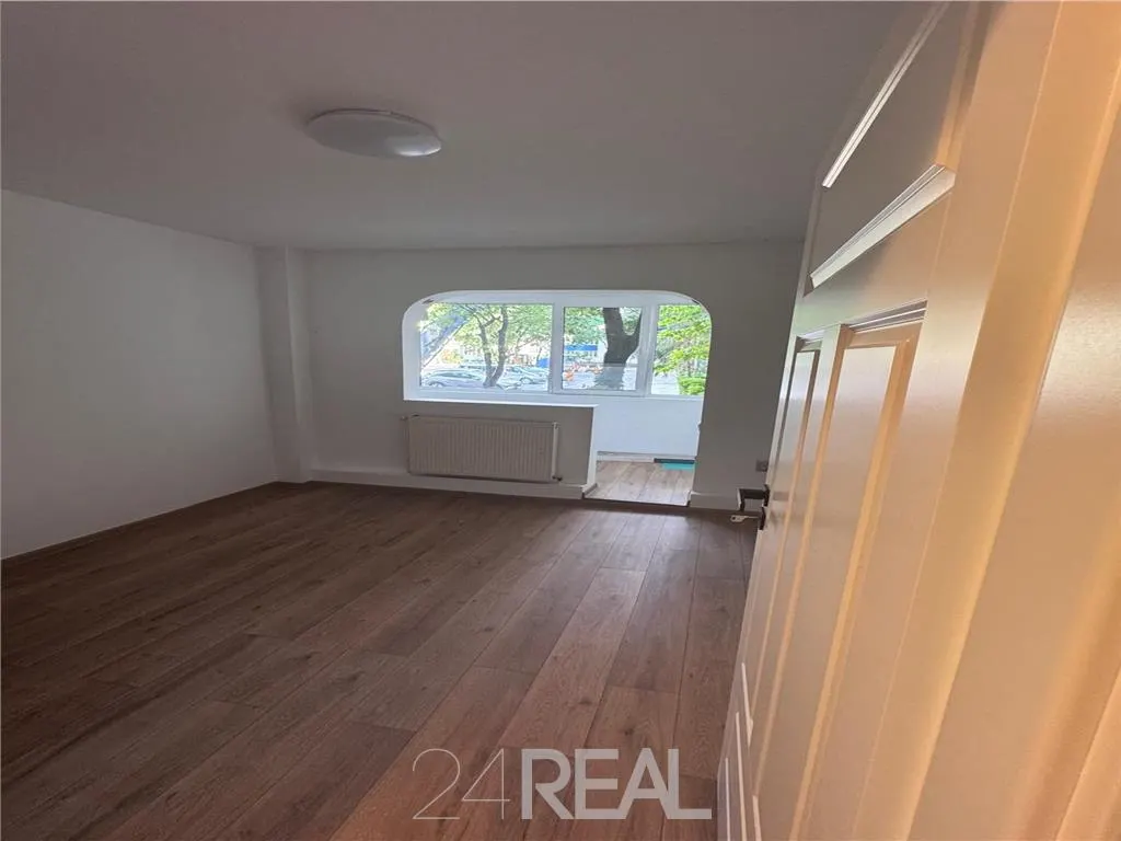 Apartament parter zona Tineretului - pretabil birou — 2