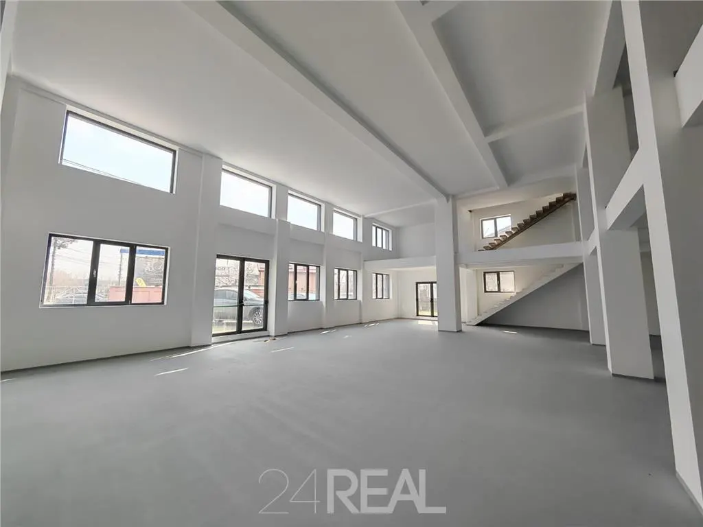 Spatiu comercial - stradal DN1 - showroom + depozitare — 2