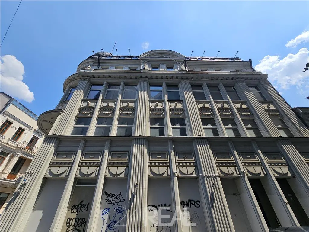 Matrix Office Building spatii birouri in Piata Unirii — 2