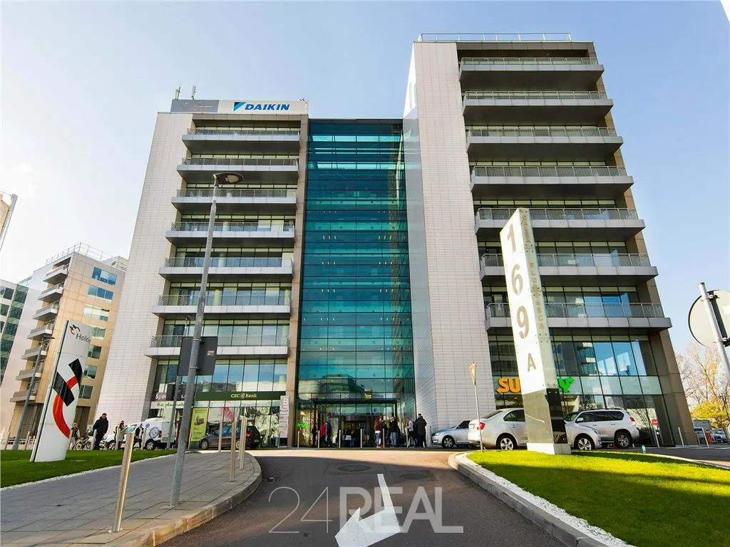 Inchiriere birouri in AFI Floreasca Business Park de la 214 mp — 2