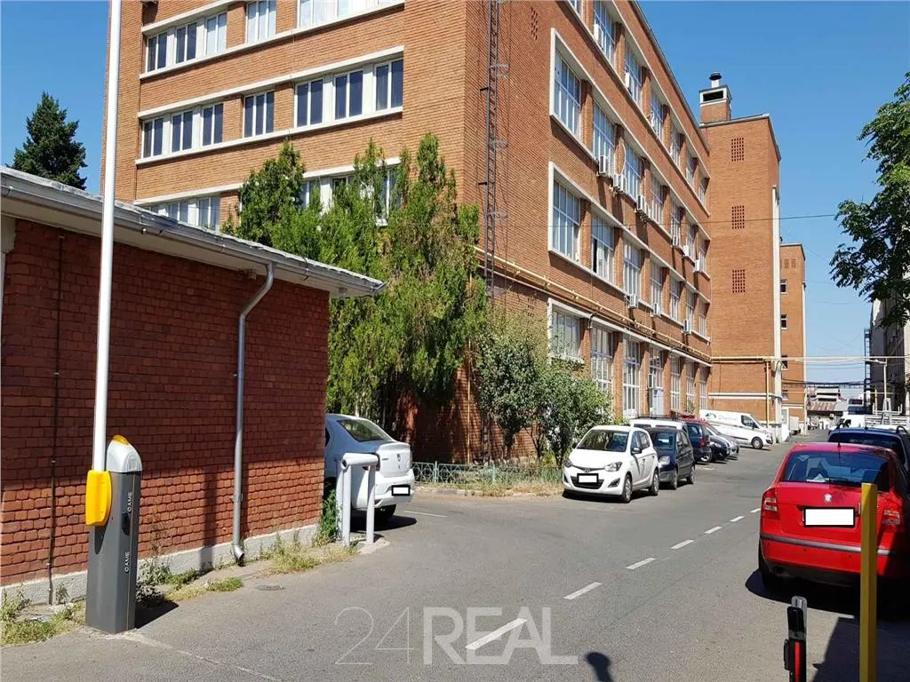 Inchiriere spatiu demisol pretabil depozitare/productie Baicului — 2