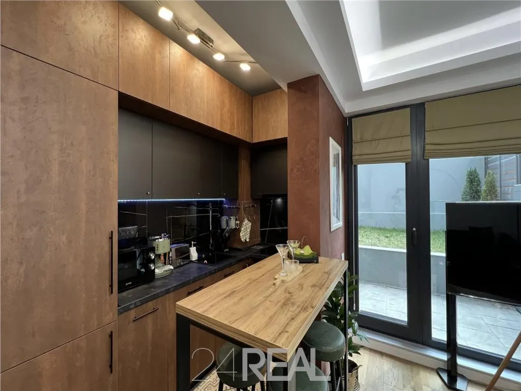 Inchiriere apartament zona Unirii - terasa si garaj — 3