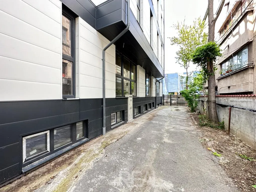 Vanzare cladire de birouri zona Pache Protopescu — 3
