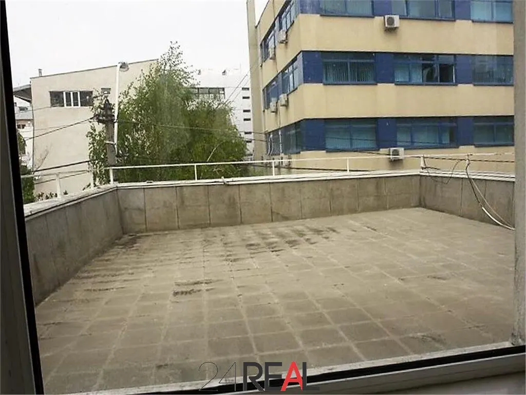 Inchiriere spatiu birouri 145mp+85 mp terasa langa metrou Aurel Vlaicu — 3