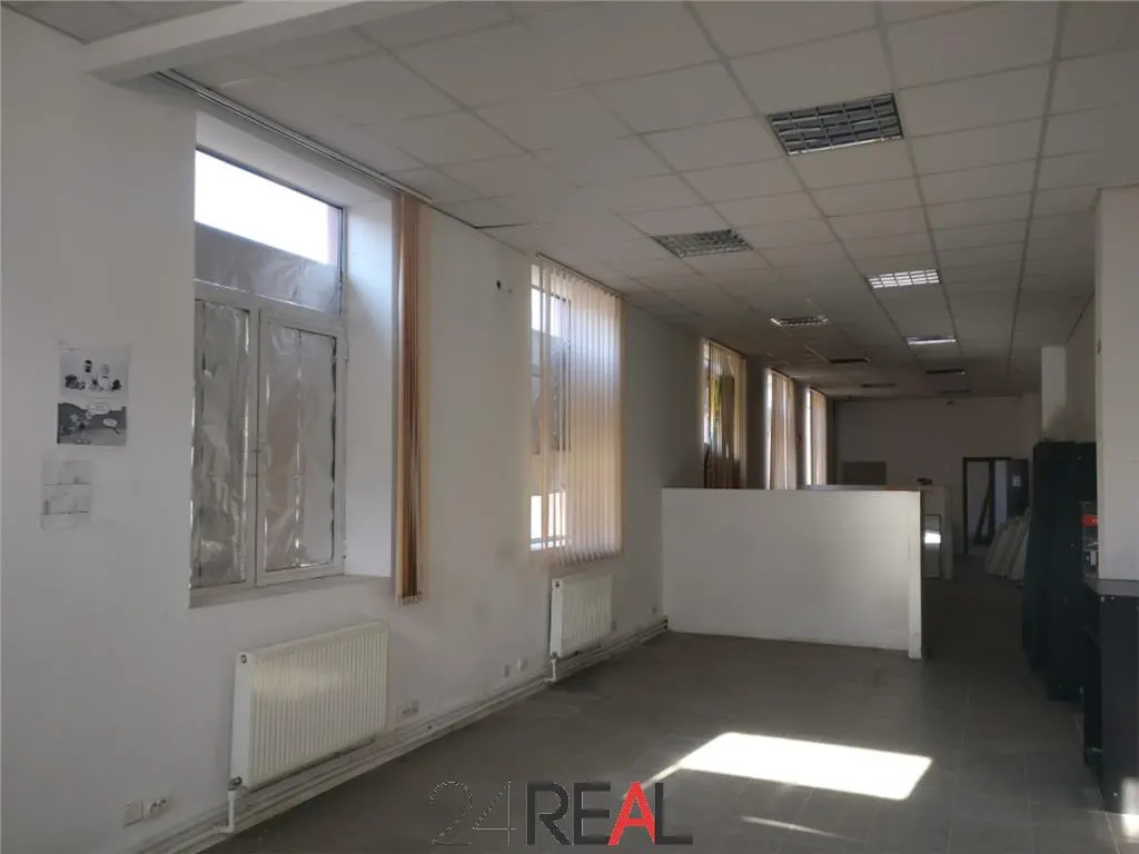 Inchirieri spatii birouri/depozitare/productie  - 184 mp — 2