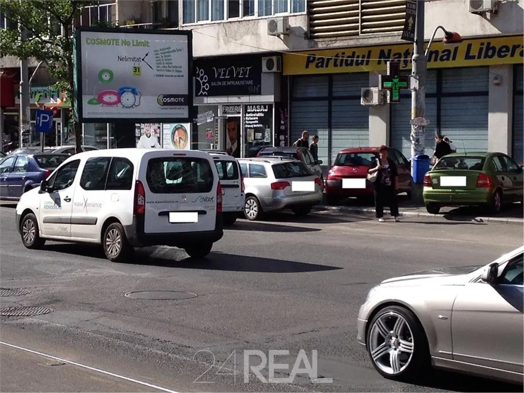 Vanzare spatiu comercial in zona intens circulata — 3