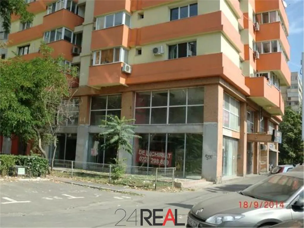 Spatiu comercial de inchiriat Pantelimon stradal mezanin — 2