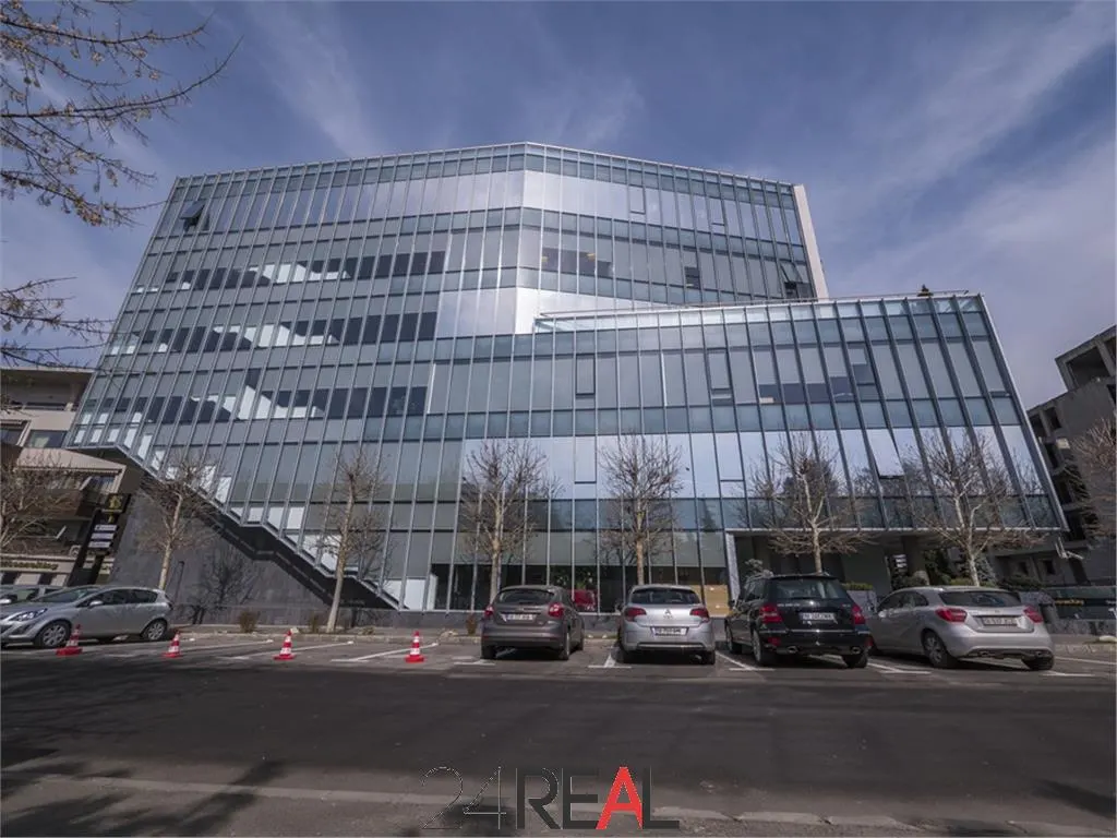 Birou inchiriat in Herastrau Office Building - 225 mp — 2