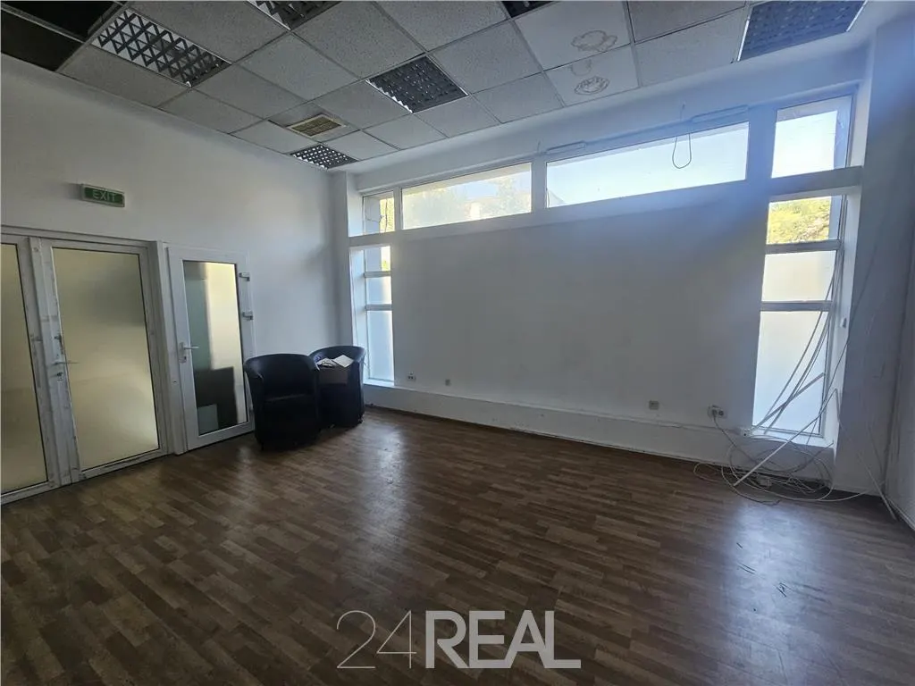 Inchiriere spatiu depozitare/showroom — 2