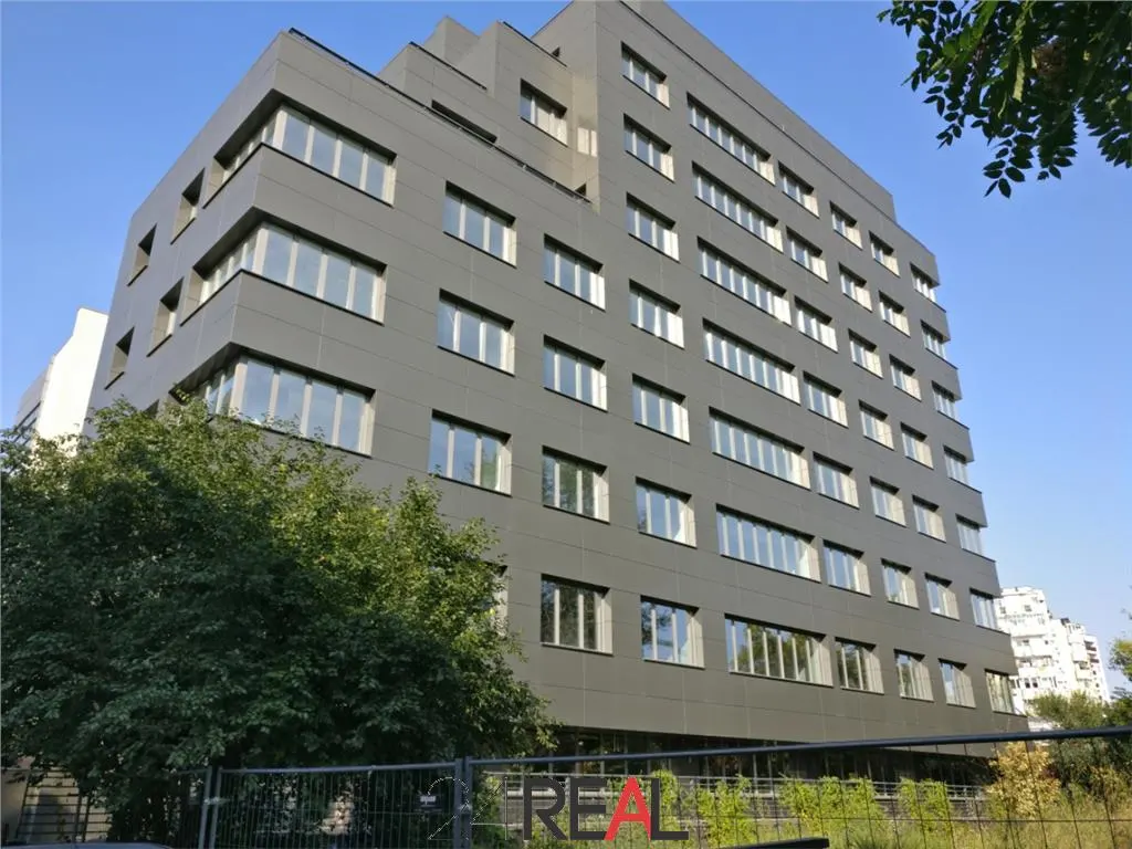 Vanzare cladire pretabil birouri - Zona Timpuri Noi — 2