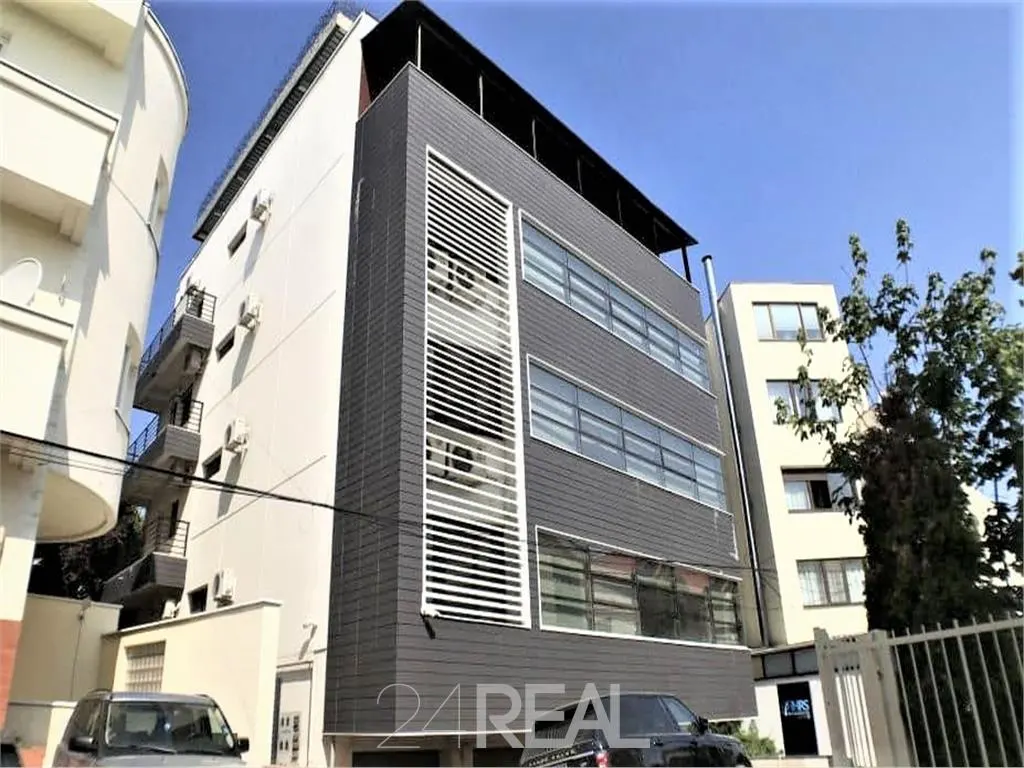 Birou de inchiriat langa Parcul Herastrau - Penthouse cu terasa — 2