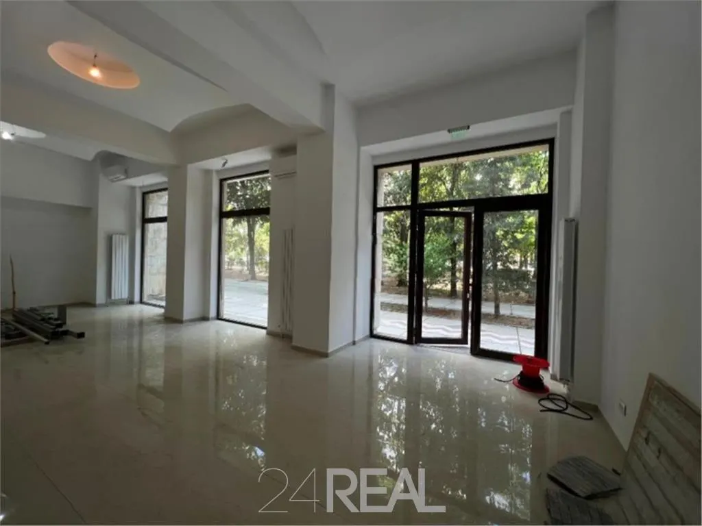 Spatiu comercial de inchiriat - Bulevardul Unirii — 2