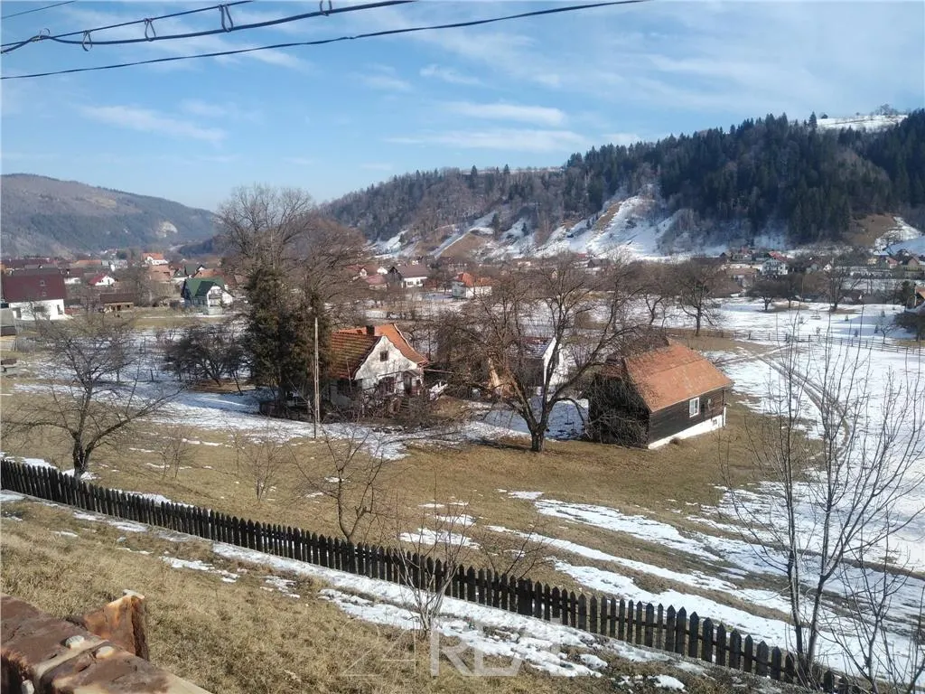 Vanzare teren Moeciu - Brasov - 6000 mp — 2