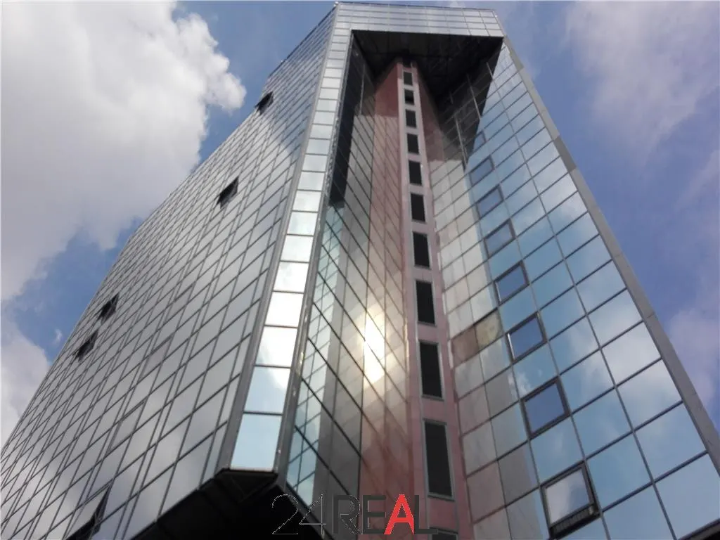 Spatiu comercial stradal ultracentral 445 mp — 3