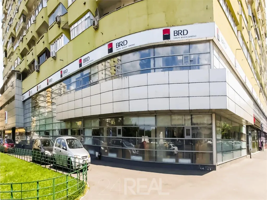 Spatii comerciale de inchiriat - de la 62 mp — 2