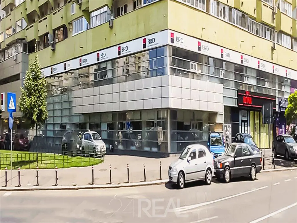 Spatii comerciale de inchiriat - de la 62 mp — 3