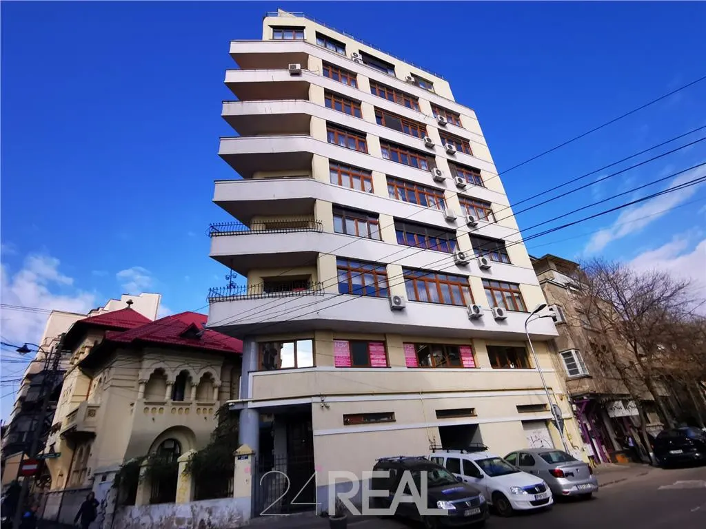 Inchiriere apartament si terasa, in strada Toamnei — 2