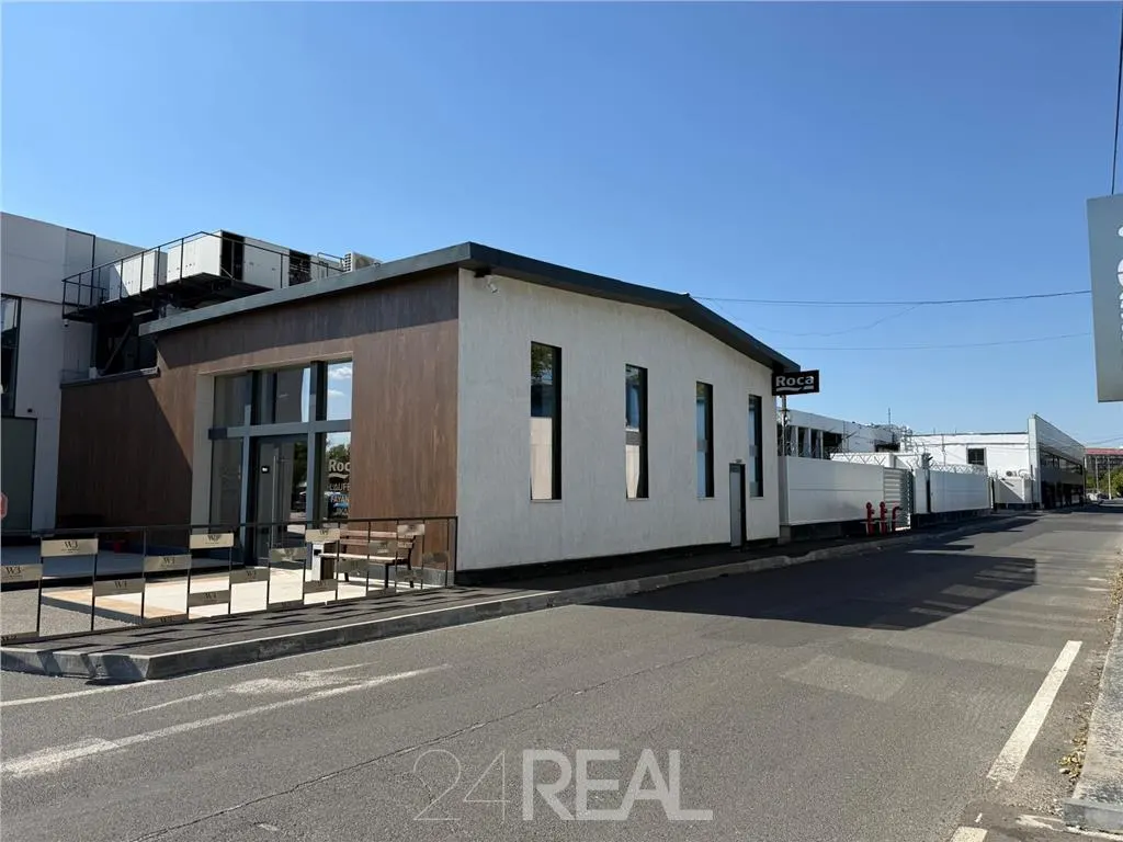 Spatiu 265 mp Precizie | Showroom + Birouri + Depozitare — 2