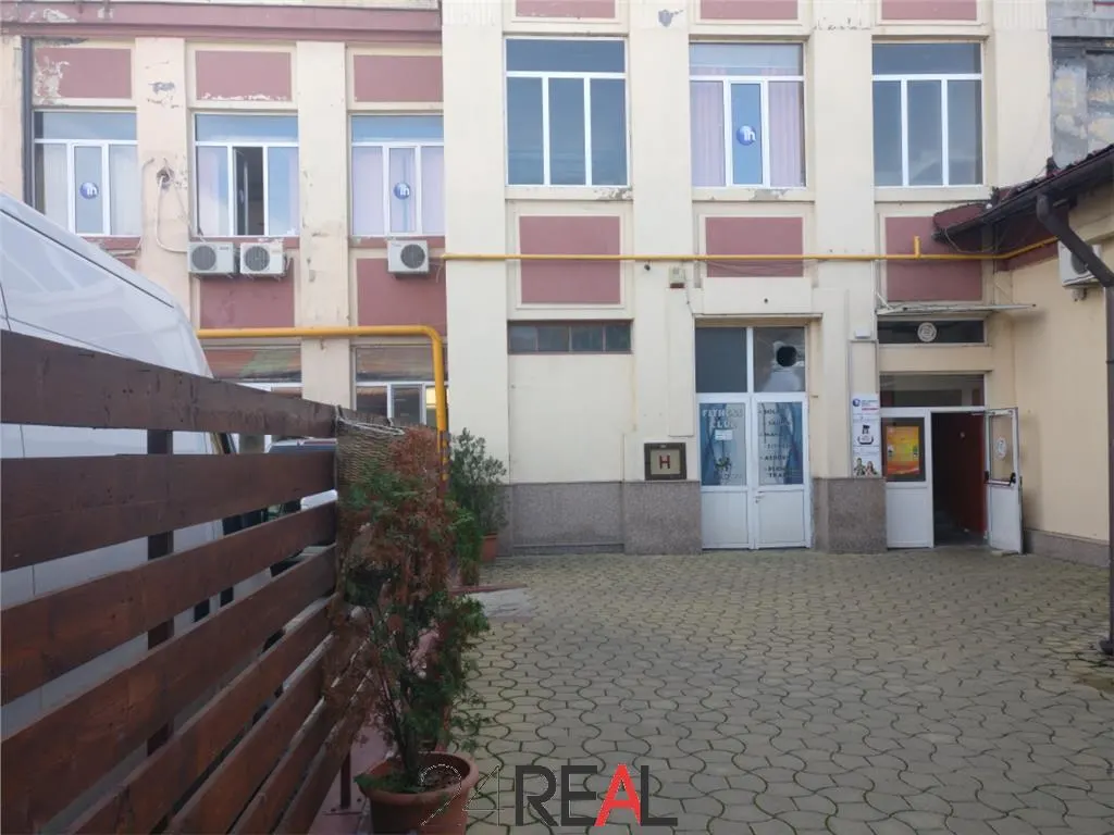 Inchirieri spatii birouri/depozitare/productie — 2