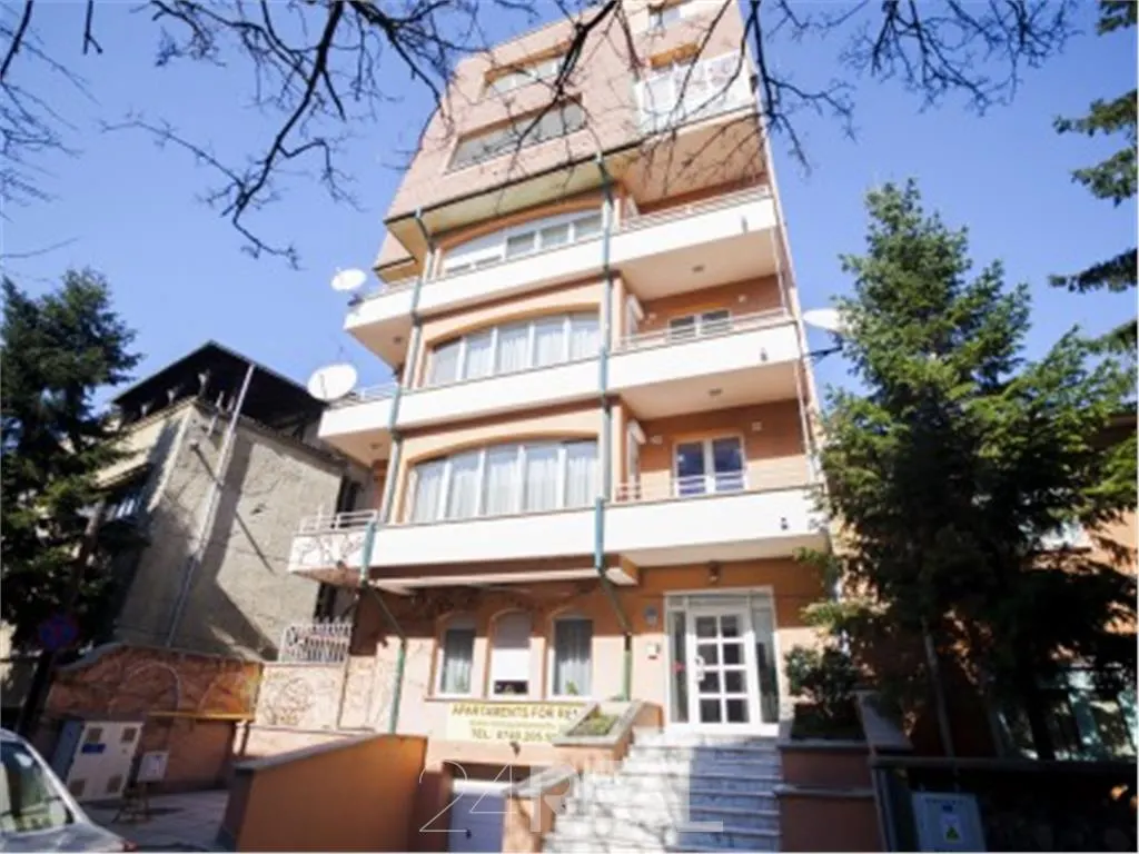 Apartament de vanzare pentru birouri sau locuit in Primaverii - 110 mp — 2