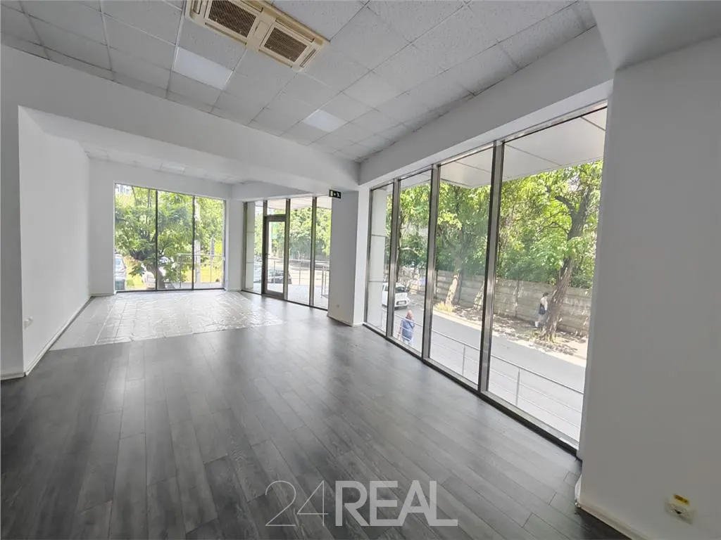 Spatiu comercial disponibil 310 mp - Baneasa — 2