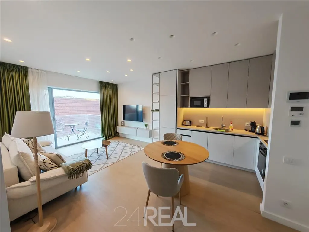 Apartamant 2 cam de vanzare - Aviaitiei Tower - pentru investitie — 2